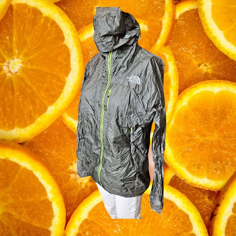 The North Face Summit Series‎ Windbreaker Lightweight Jacket Packable Small
